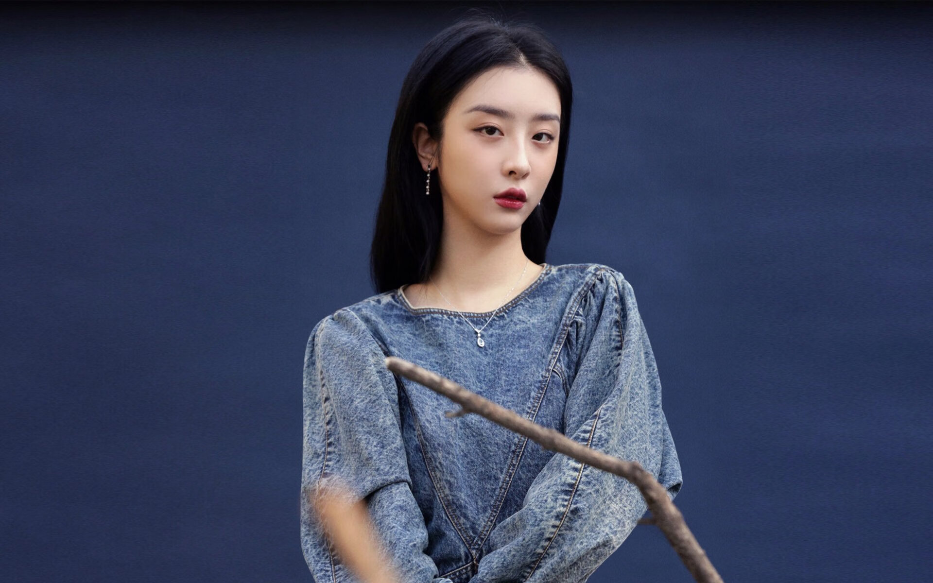 开云网页版-【比赛精彩】马克·塞尔比极限防守，技惊四座，马克塞尔比的球杆